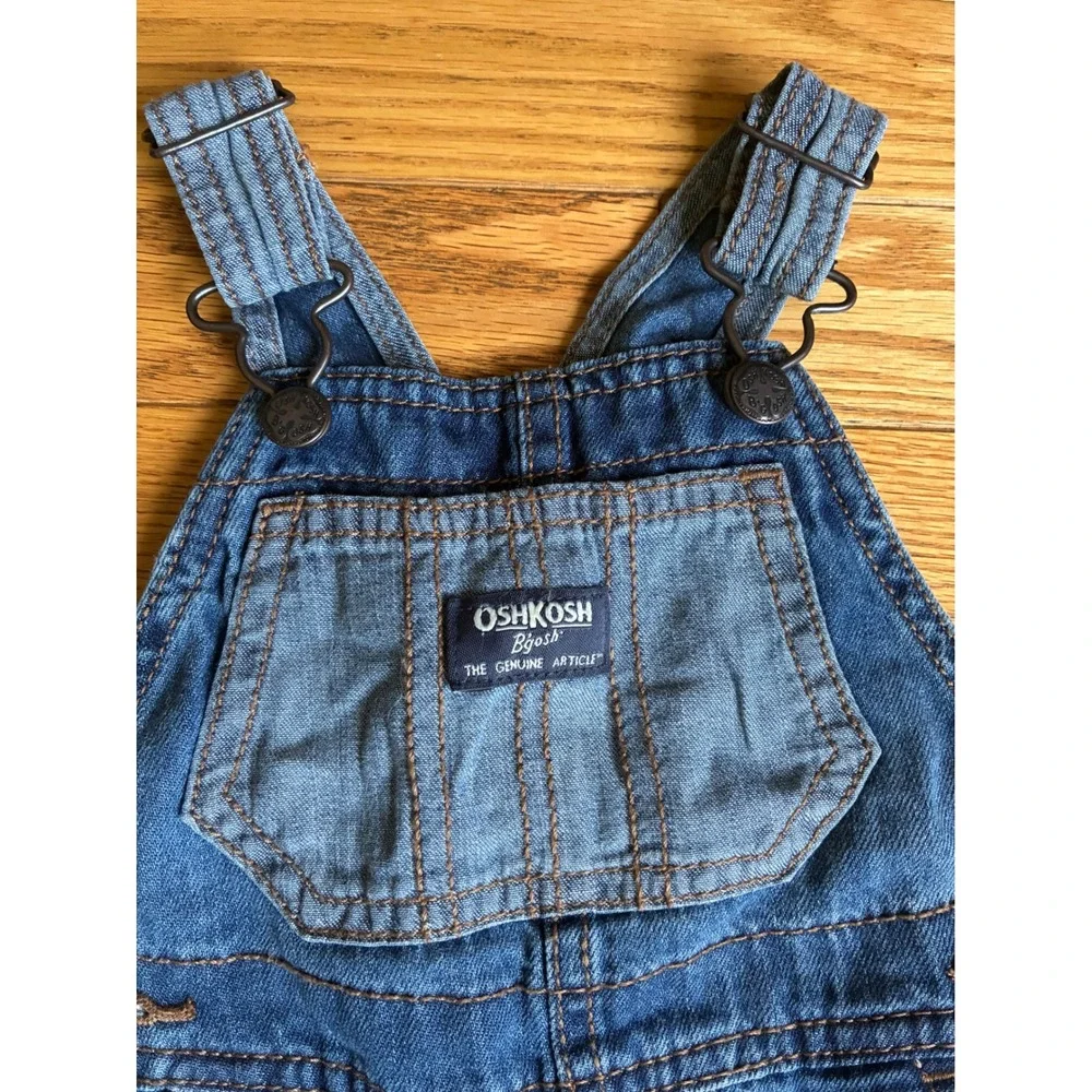 OshKosh Bgosh Toddler Boys Blue Denim Distressed Shortalls Overalls 12 M